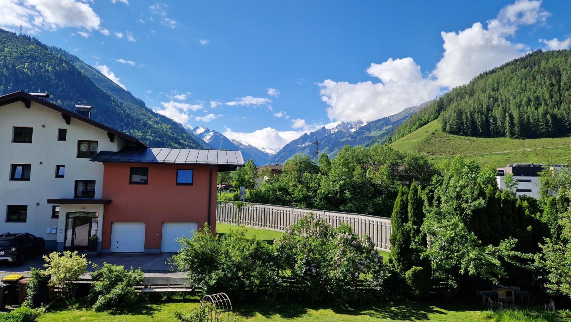 Alp Haus Grossglockner Apartment Bruck an der Grossglocknerstrasse Exterior photo