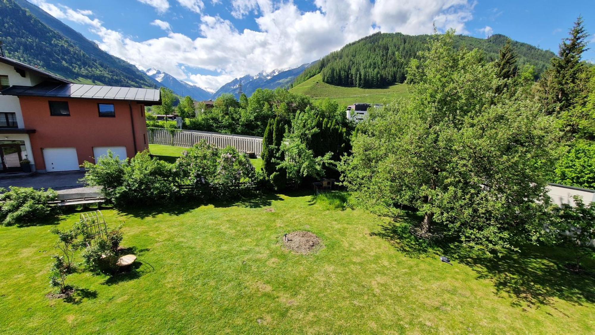 Alp Haus Grossglockner Apartment Bruck an der Grossglocknerstrasse Exterior photo