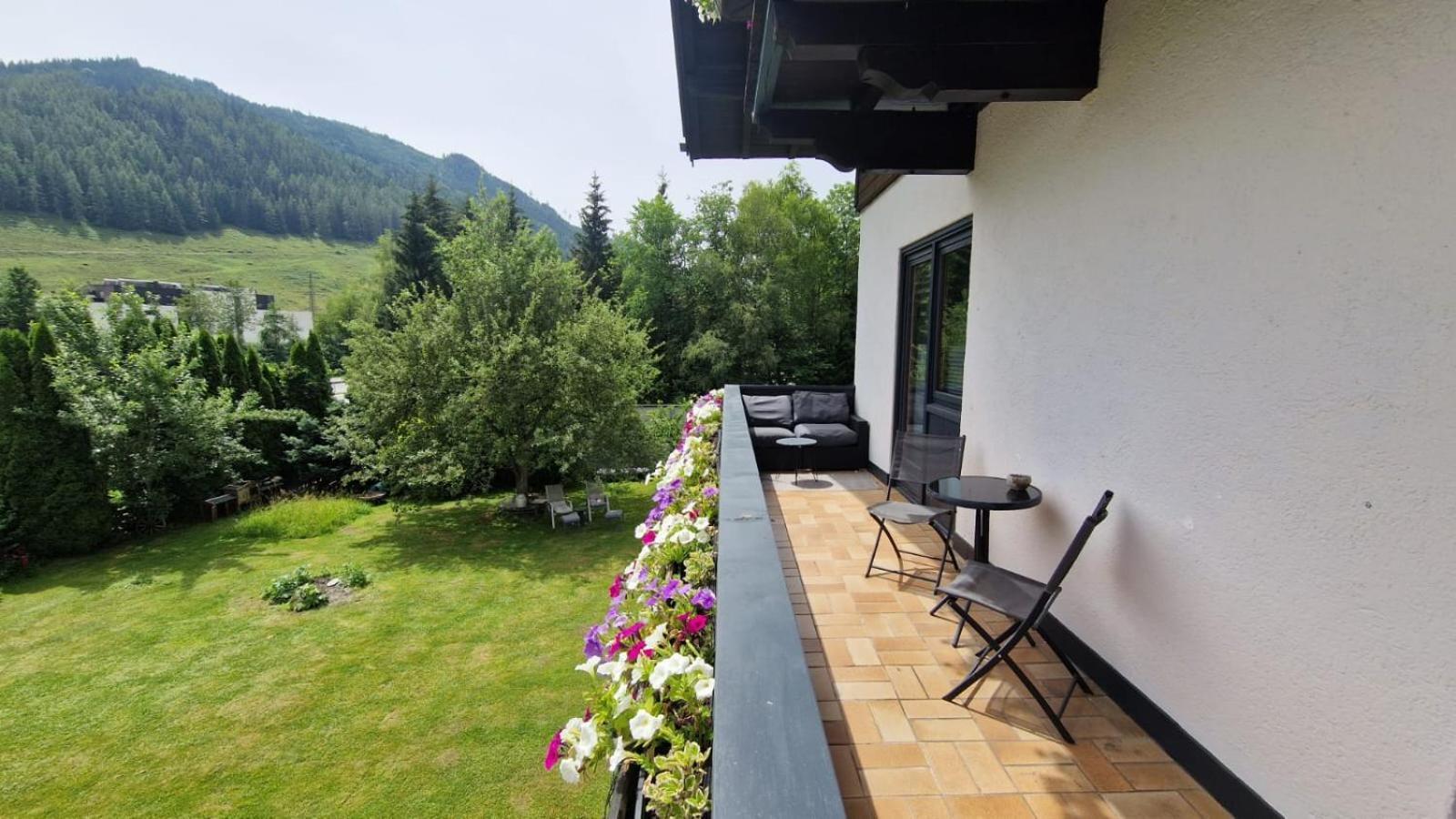 Alp Haus Grossglockner Apartment Bruck an der Grossglocknerstrasse Exterior photo